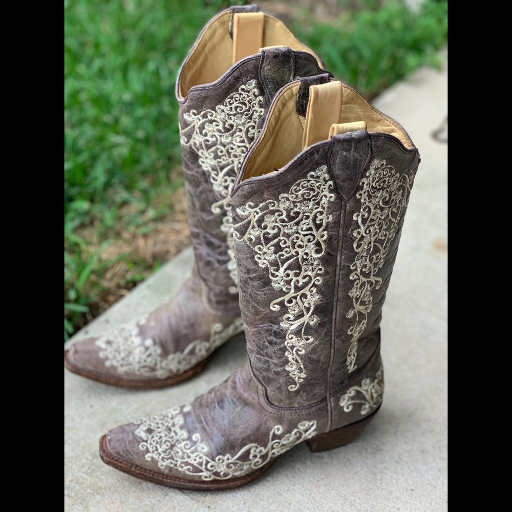 Corral Embroidery Cowboy Western Boots Size 8